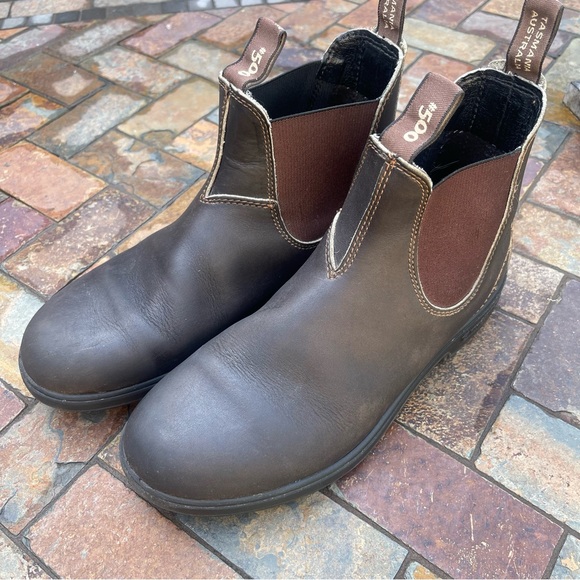 Blundstone #500 Pre-Loved Original Chelsea boot. Stout Brown - Picture 3 of 12